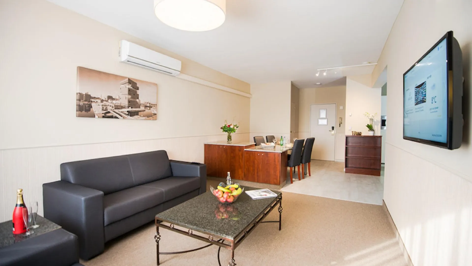 Arass Hotel & Business Flats Antwerp Aparthotel